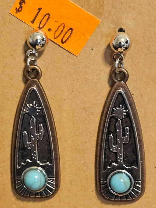 Large Southwest Drop with cactus studs